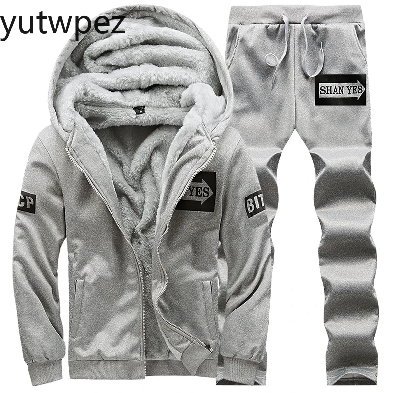 Completo Invernale da Uomo Plu - Outdoor Sport Hoodie recensione e prezzo